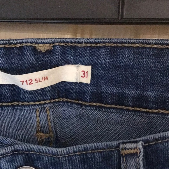 Levi’s 712 slim size 31 - Picture 2 of 2
